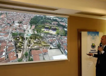 Bursa İnegöl yeni meydanına kavuşuyor
