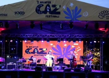 Bursa Nilüfer’de caz keyfi sürüyor
