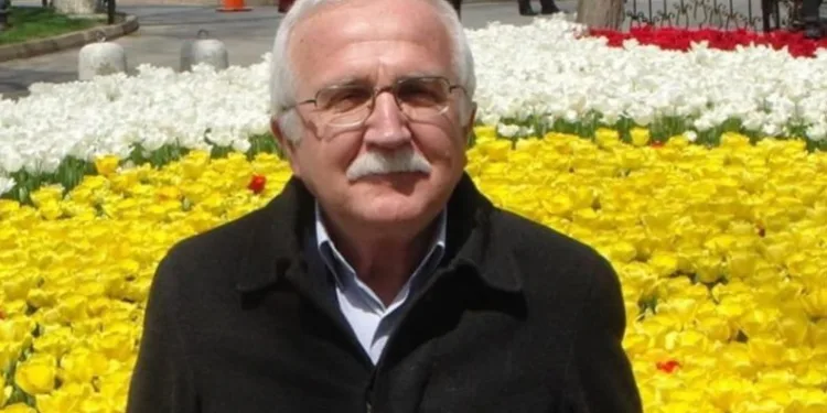Erdek’te emekli öğretmen denizde boğuldu