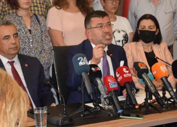 CHP’li Ağbaba Bursa’da: “Adayımız Kılıçdaroğlu”