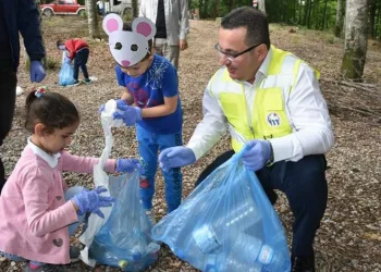 Bursa’da çocuklardan büyüklere çevre mesajı