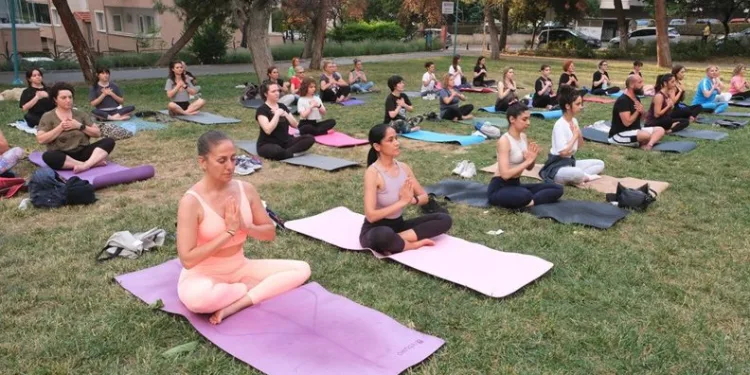 Bursa Nilüfer’de yoga eğitimleri başladı