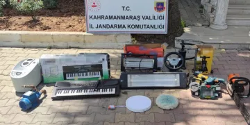 Çalıntı eşyalar internette satılmadan ele geçirildi