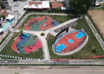 Bursa Yıldırım’da Sakarya Parkı hizmete açıldı