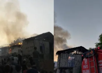 Bursa’da tarihi bina küle döndü
