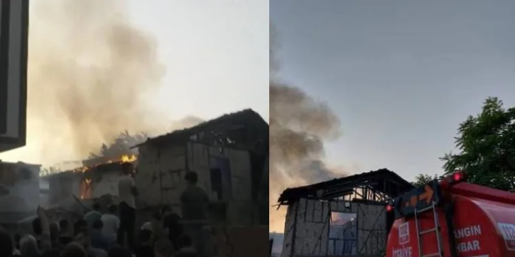 Bursa’da tarihi bina küle döndü