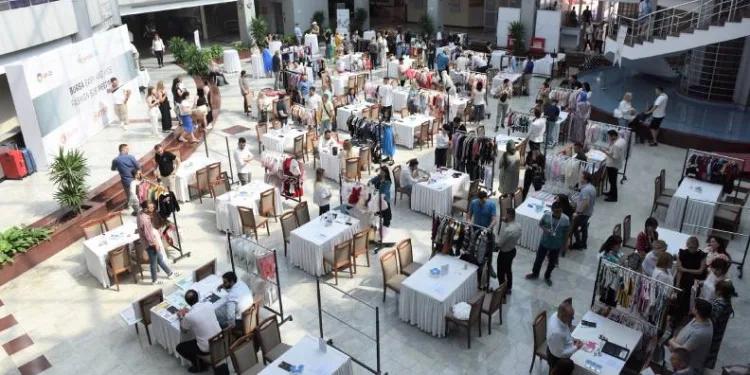 33 ülkeden 300 yabancı alıcı Bursa’da