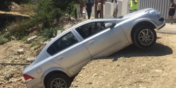 Sürekli kaza yapmasını gülerek anlattı