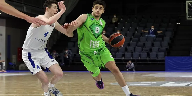 TOFAŞ Basketbol Takımı alt yapı oyuncusu Ömer Ege Peksar NCAA’e transfer oldu