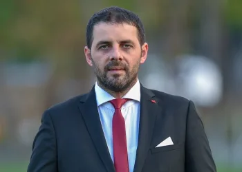 İnegölspor Kulüp Başkanı Kani Ademoğlu: “İnşallah yolun sonu şampiyonluk olur”