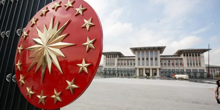 Cumhurbaşkanlığı ödeneği ek bütçe teklifinden çıkarıldı