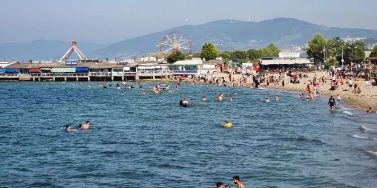 Bursa’da deniz sezonu açıldı