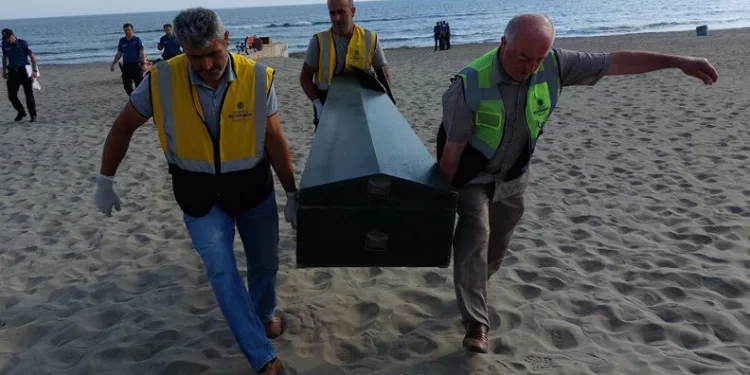 Samsun’da denizde erkek cesedi bulundu