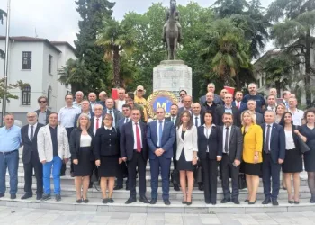 Meslek yasası kabulünün 33’üncü yılı kutlandı