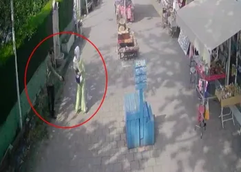 Boşanma aşamasındaki eşine kurşun yağdırdı