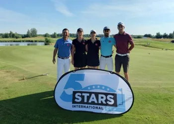 Milli golfçüler Polonya’da lider başladı