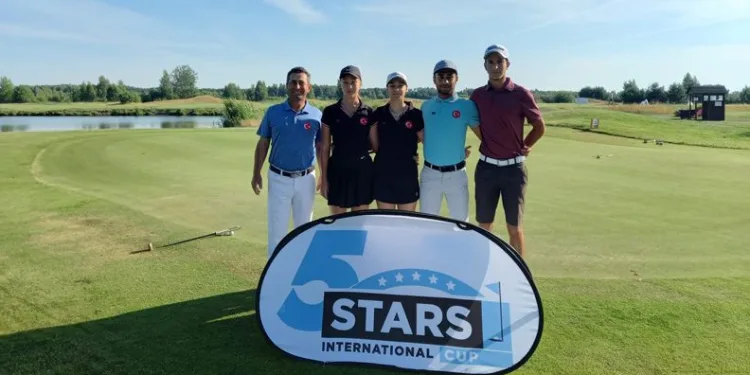 Milli golfçüler Polonya’da lider başladı
