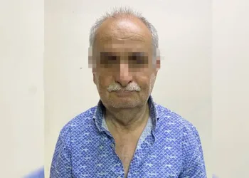 82 yaşındaki adam kalbinden bıçaklandı