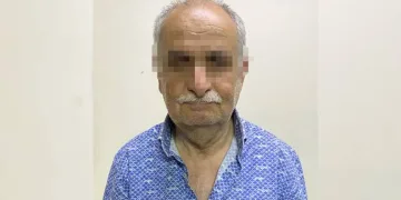 82 yaşındaki adam kalbinden bıçaklandı