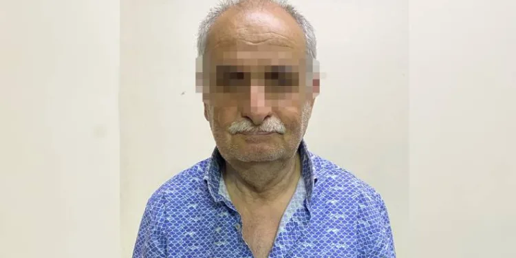 82 yaşındaki adam kalbinden bıçaklandı
