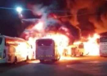 İsrail’de otogarda şüpheli yangın