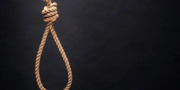 İran’da 2 din görevlisini öldüren Afgan idam edildi