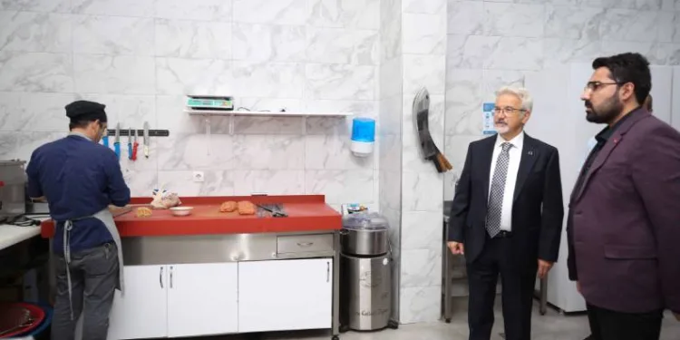 Nilüfer’de hijyende örnek işletmeler tescilleniyor