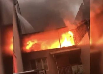 Bursa’da yangın paniği! Mahalleli sokağa döküldü
