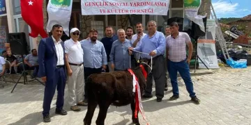 Bursa’da köy ağaları hayır için yarıştı