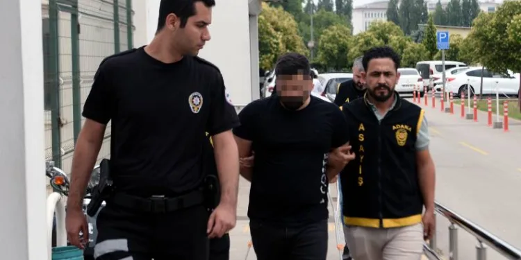 Otomobilinden 11 silah çıktı, “buldum” dedi