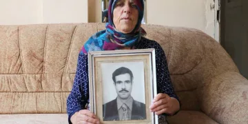 77 yıldır kimliksiz yaşıyor