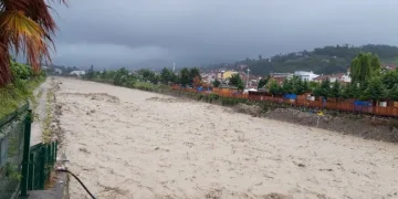 Sinop’ta evler sular altında kaldı