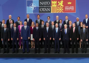 NATO Zirvesi’nde aile fotoğrafı