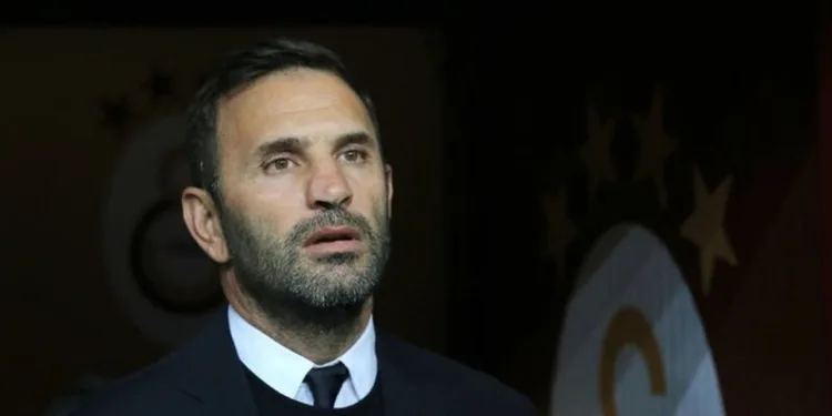 Okan Buruk resmen Galatasaray’da