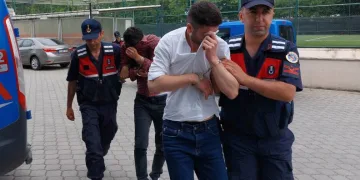 Hırsızlar elektrik sayacını bile çaldı