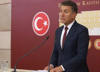 CHP’li Sarıbal: Ülke yönetilmiyor, savruluyor