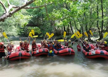 Bursa’daki rafting parkuru yabancı turistleri bekliyor