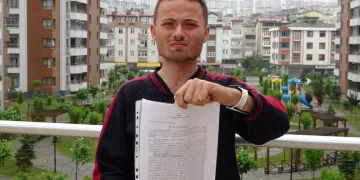 Sahte icra memurlarına parasını kaptırdı