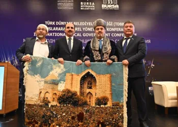 170 belediye başkanı Bursa’da buluştu