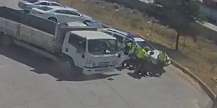 Seyir halinde nefesi kesilen sürücü ölümden döndü