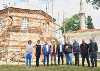 Yenişehir’de tarihi eserlerin etrafı açılıyor