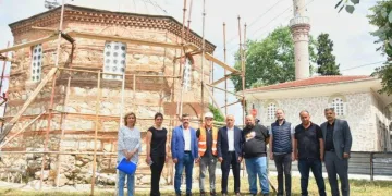 Yenişehir’de tarihi eserlerin etrafı açılıyor