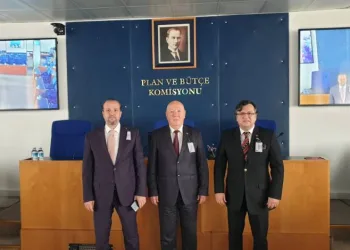Yazılı basının geleceği genel kurula kaldı