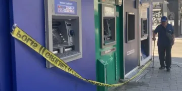 Bursa’da ATM’lere saldırı! Paramparça etti
