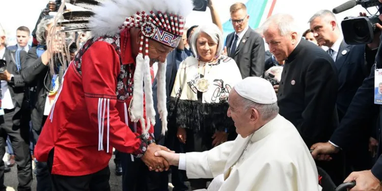Papa Francis Kanada’da