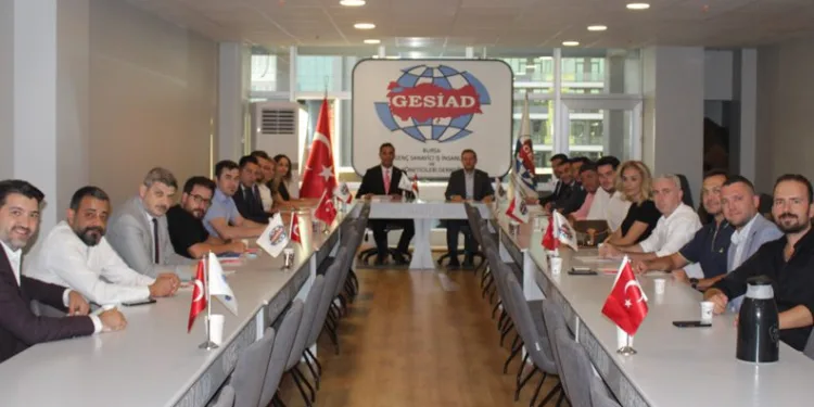 Ahmet Kılıç’tan GESİAD’a ziyaret