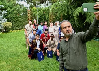 Başkan Aktaş, yabancı öğrencilerle bayramlaştı