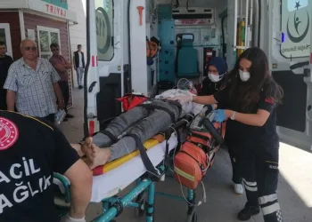 Bursa’da motosikletler çarpıştı: 1’i ağır, 3 yaralı