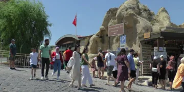 Bayramda Kapadokya’ya ziyaretçi akını