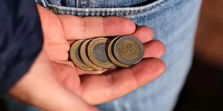 Uyuşturucuyla yakalanan polis memuru tutuklandı